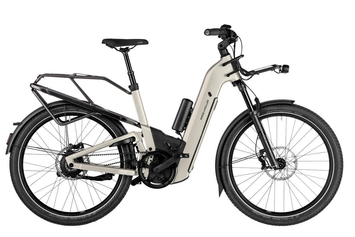 Riese & Müller Homage5 GT Vario in warm silver with comfort kit, range extender and front carrier