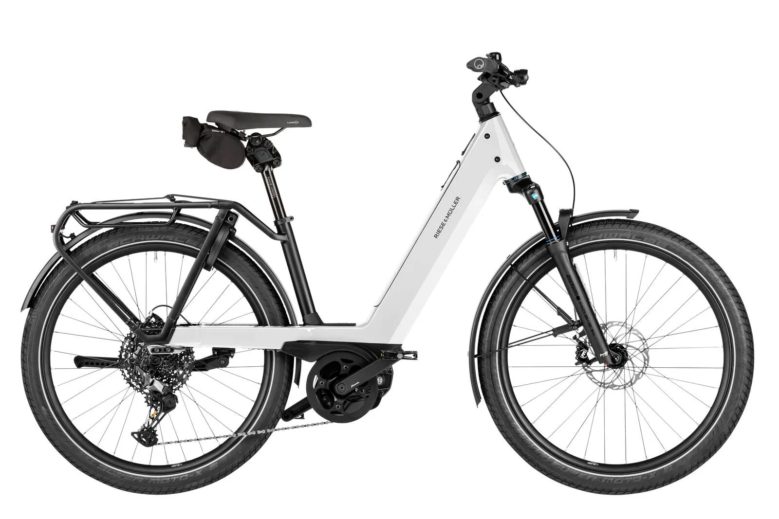 Riese & Müller Nevo5 touring in pure white.