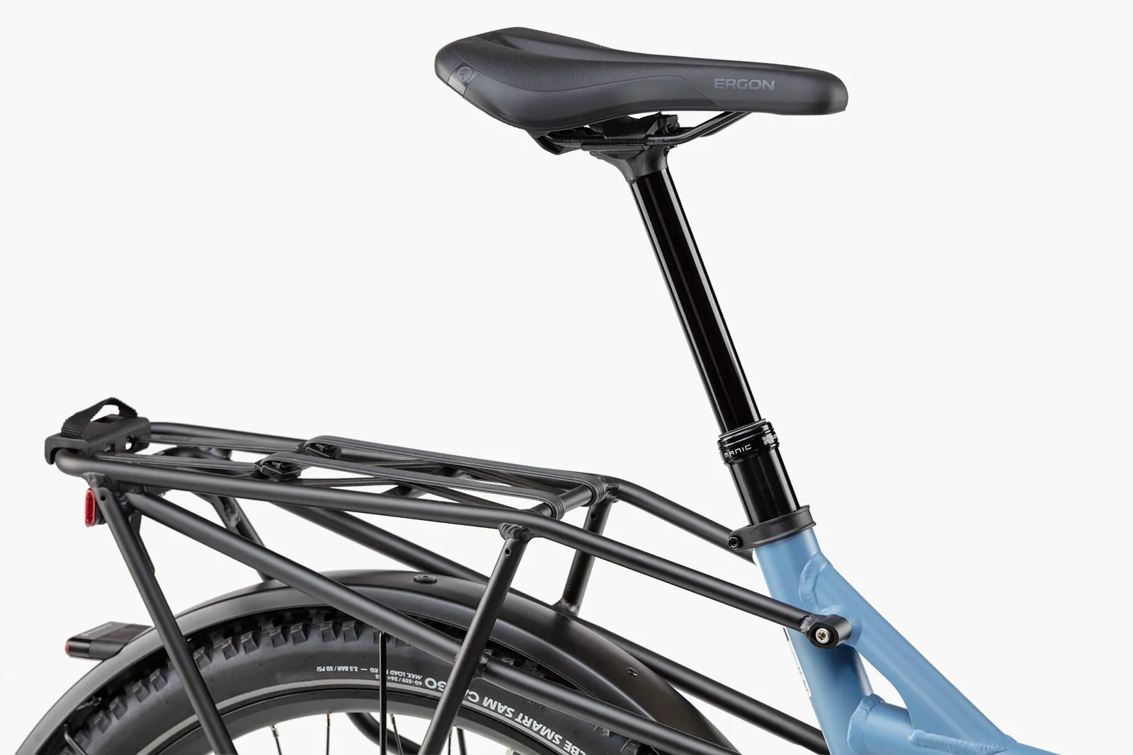 Close-up of the Load5 dropper seatpost and Ergon saddle.