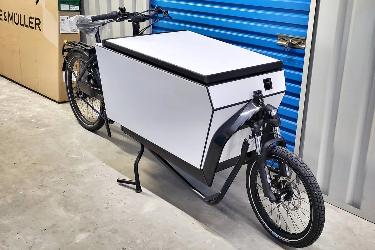 Riese & Müller Transport 85 vario in black with Utility Box
