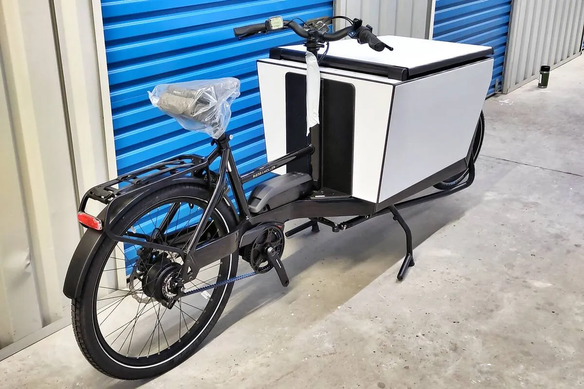 Riese & Müller Transport 85 vario in black with Utility Box