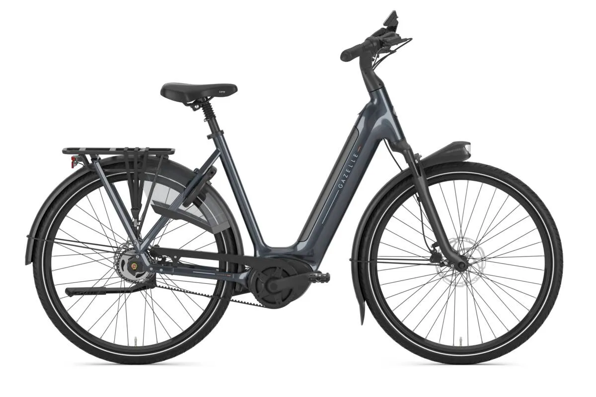 Anthracite grey Gazelle Grenoble C5 e-bike with step-through frame, rear rack and mudguards in profile view.