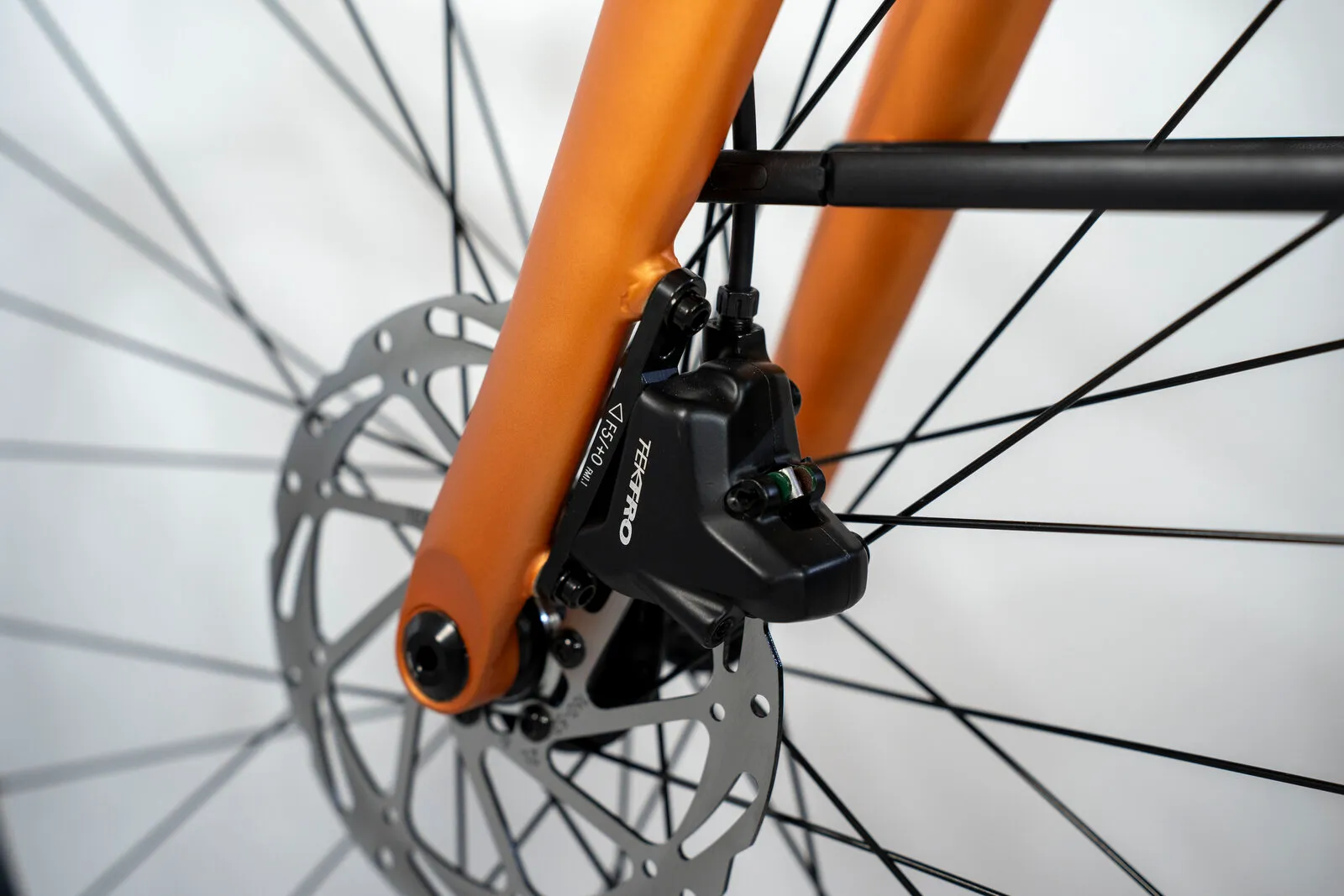 Tektro hydraulic disc brakes on the e28.X.