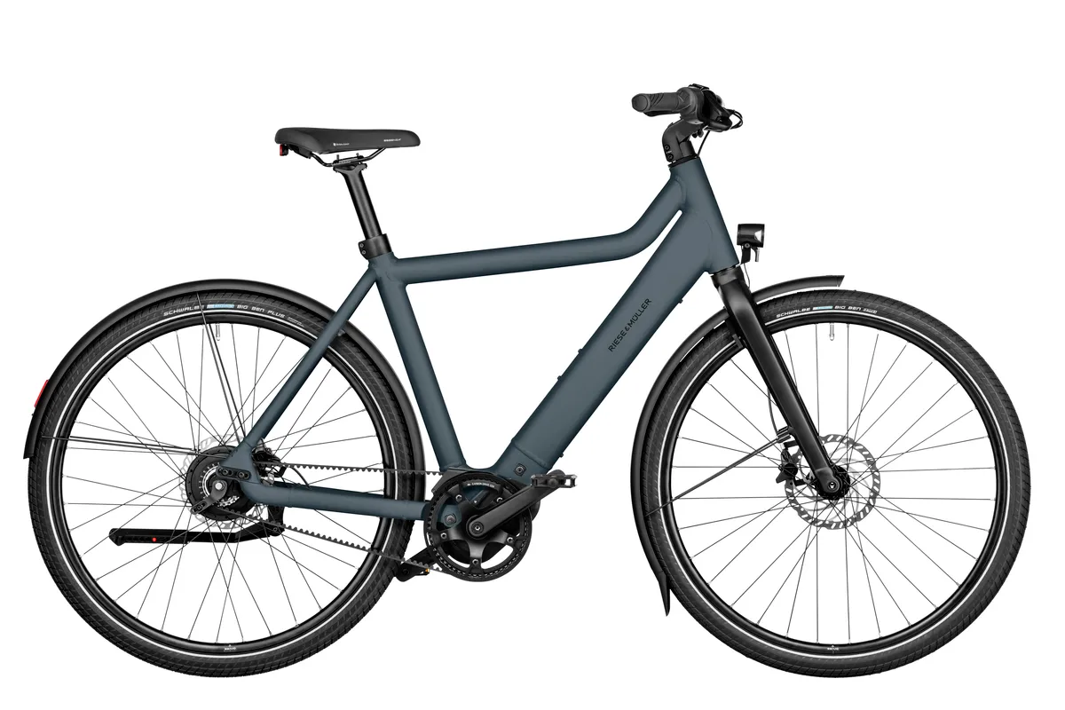 Riese & Müller Culture with a diamond frame in denim colour.