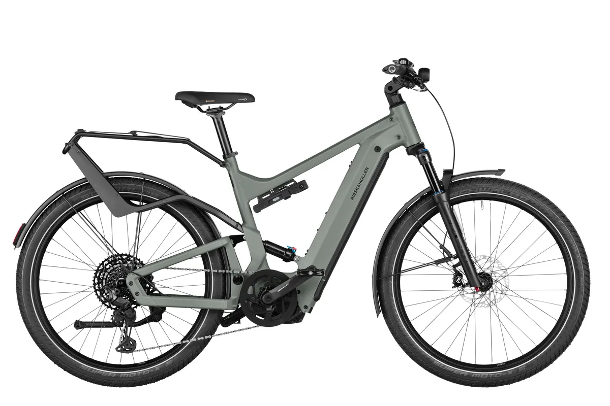 Delite4 GT touring in tundra grey matt.
