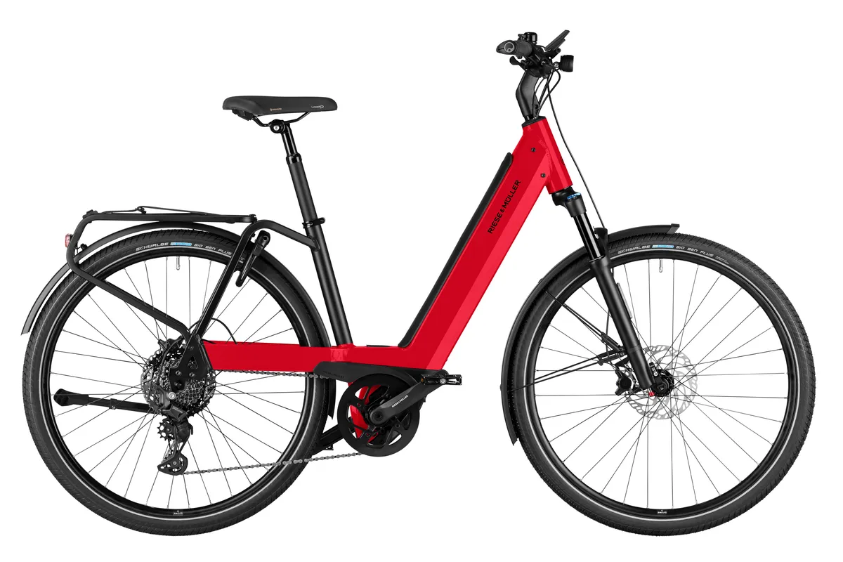 Riese & Müller Nevo4 touring in dynamic red metallic.