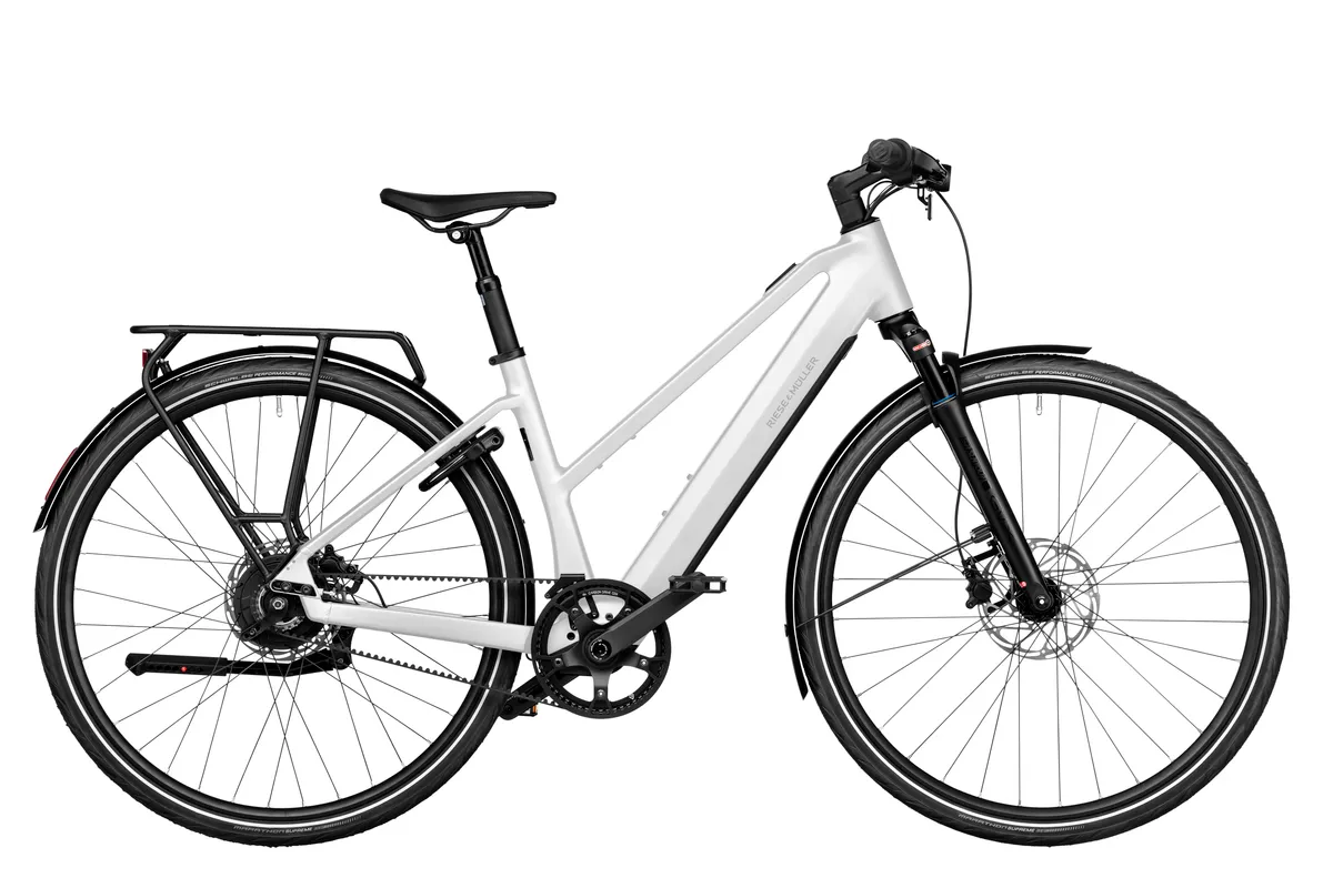Riese & Müller UBN Seven vario in pearl white with carrier.